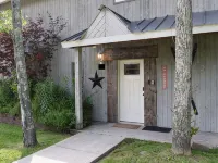 Beautiful Hunter Mountain Four Season House-Bar Room, Gym, Views Hotels in Hunter