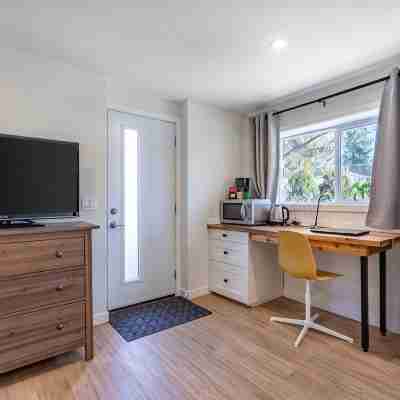 Lower Mission Private Suite Others