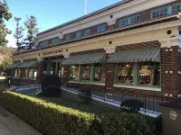L@@K Resort Living on 2 Wooded Acres. Amazing!! Outdoor Fun! Hot Springs
