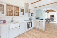 Cotswolds Piggery – Romantic Hideaway for Two - บังกะโล