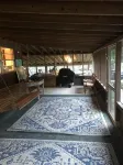 LOTS of parking for vehicles and boats. Large porch with swing and table, chairs - 2つ星