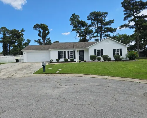 Entire residential home rental. Quiet cul-de-sac. Minutes to beach. Hotele w: Morehead City