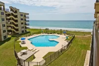 Summer Winds, First Floor Poolside, Oceanfront 3br. 2.5ba. Sleeps 9 Linens incl. - Wifi