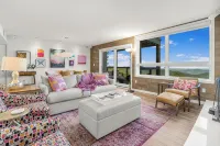 Luxury Condo in the Sky! Finest in Wintergreen!