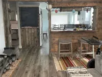 Cabin style home Hotels in Challis