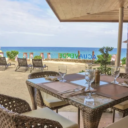 Acuaverde Beach Resort