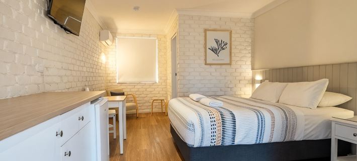 Bay House Motel Hotels in Wyong