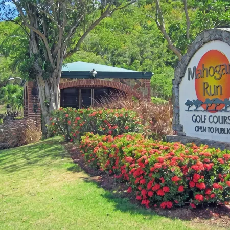 Ocean View Suite - Luxe Comfort Near Magens Bay!