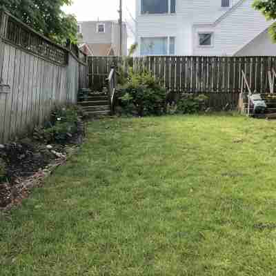Convenient Downtown Location w/Harbor View Hotel Exterior