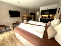 Goldhirsch Aparthotel - Balkoner