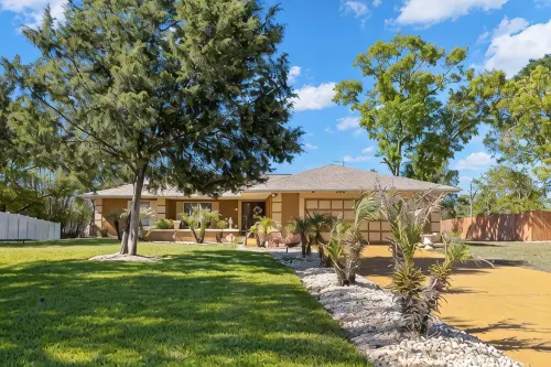 3BR Roman Oasis: Caesar's Place + Heated Pool