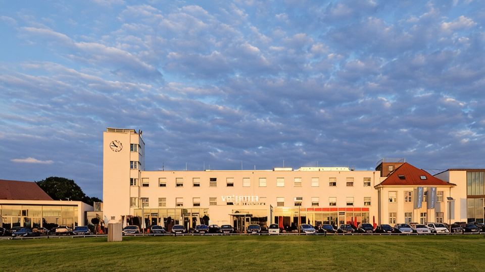 V8 Hotel Classic Motorworld Region Stuttgart