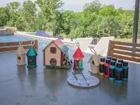 Xenia Creek Barndo l hot tub l pool l Valley Mills, Clifton, Waco, Gatesville Hoteles en Condado de Bosque