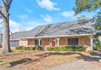 The Hidden Gem - Huge Floor Plan - Game Room - 3-Star
