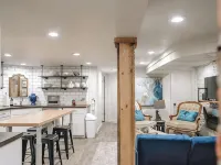 Stunning Ground Floor Apartment in Green Ridge. Hotels in Scranton