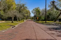 “Downtown Orlando Comfy House” - บังกะโล