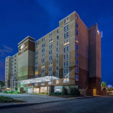 DoubleTree by Hilton Hotel Biloxi