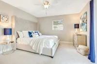 -Sea Coast Living at it's Best, Heated Pool, Near Beaches, Shops, Restaurants - 무료 와이파이