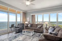 Direct Beachfront Condo Splash Pad Lazy River-Waterslide-Walk to Restaurants - Jacuzzi