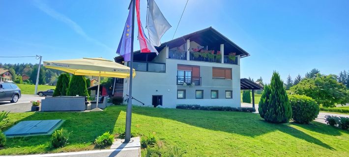 16 Lakes Guesthouse Hotels in Rakovica