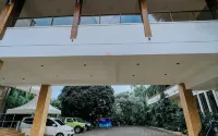 Spencer Green Hotel Batu - parking