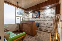 Shining Hills by Lawrence Hotels