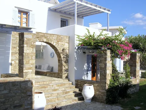 Elena Studios & Apartments - Scenic