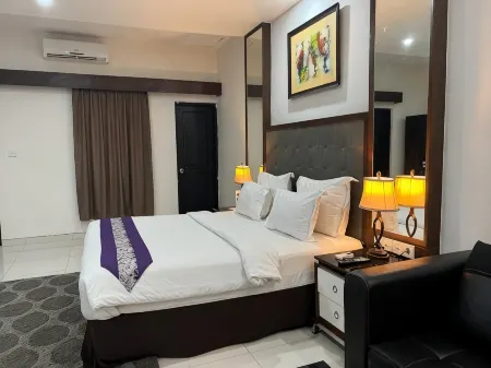 Ayla City Hotel