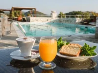 Vathi Hotel - Swimmingpools