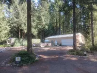 Welcomed to This Peaceful 1-Bedroom Sleeps 4 Cabin. This Property is for Sale.