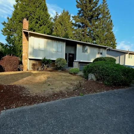 Cozy 3-bedroom 2.5 bath house in Kent near hospital and shopping centers