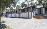 Fern Bay Motel - Parkering