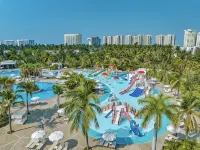 Ocean Breeze Acapulco - pantai