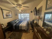 Beautiful 4bedroom and heated pool, great place for family gatherings! - Wifi