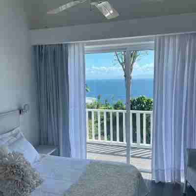 Wake Up At Paradise Rooms