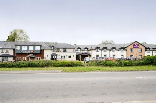 Premier Inn Cardiff West - parking