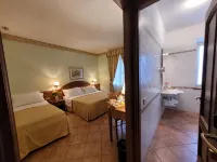 Hotel Squarciarelli - parking