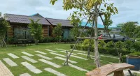 This Phe Resort Hotel dekat Akuarium Rayong