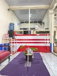 Anak Mama Hotel - Parking