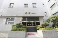 Jeju Donghae Hotel - 2-Star