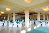 Queen Garden Hotel Managed by Salak Hospitality