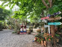 Ban P'Tor Resort - parking