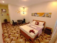 Baywalk Paradise Inn