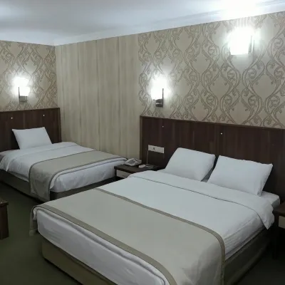 Hosta Otel Hotels near Ataturk Park