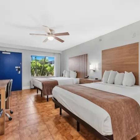 Rodeway Inn & Suites Fort Lauderdale Airport & Cruise Port