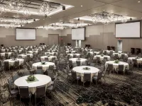 DoubleTree by Hilton Greeley at Lincoln Park Hotels in Greeley