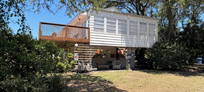 A coastal getaway in a private neighborhood in quaint Duck, NC ダックのホテル
