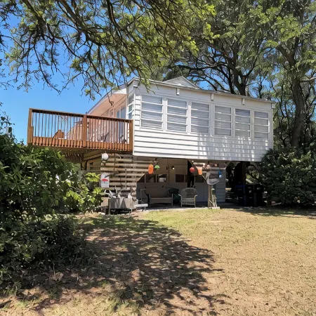 A coastal getaway in a private neighborhood in quaint Duck, NC