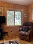 Cozy Guest Cabin by Henry's Lake & Near Yellowstone - Chalets