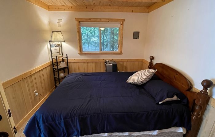 Cozy cottage on Lake Lucerne in Crandon, Wi. Home of the Crandon Brush Run !